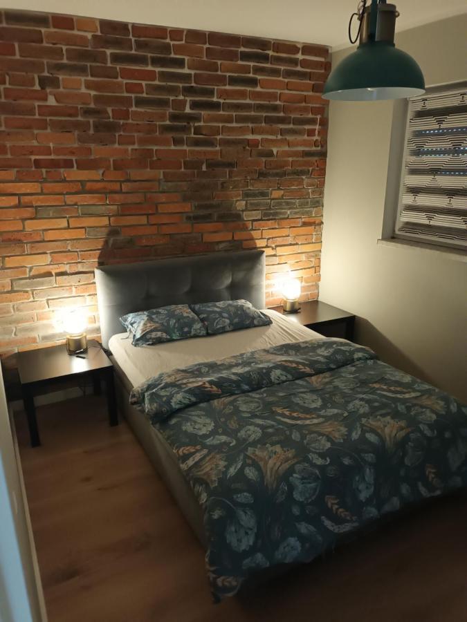 Apartament Podlesie Apartment คาโตวีตเซ ภายนอก รูปภาพ